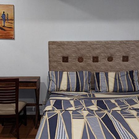 A Lovely Studio Apartment With Gym And Pool Access Dar es Salaam Extérieur photo